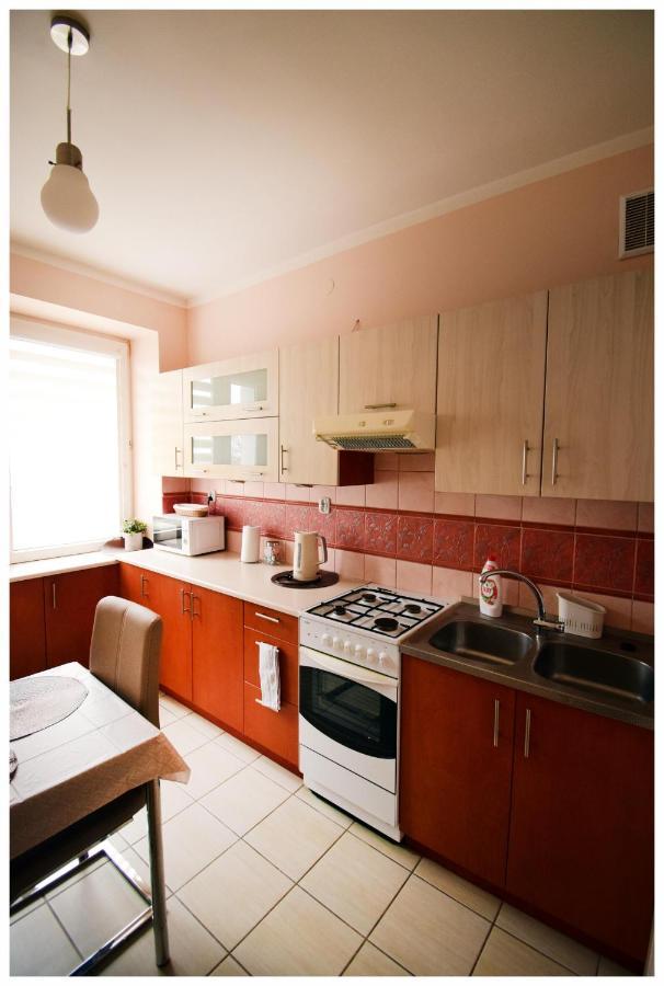 Color 24 Apartament IV Lägenhet Stalowa Wola Exteriör bild