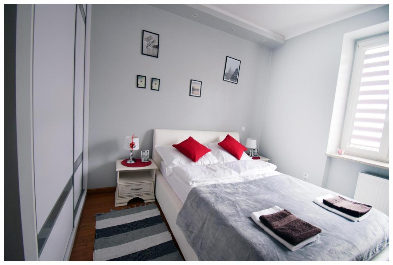 Color 24 Apartament IV Lägenhet Stalowa Wola Exteriör bild